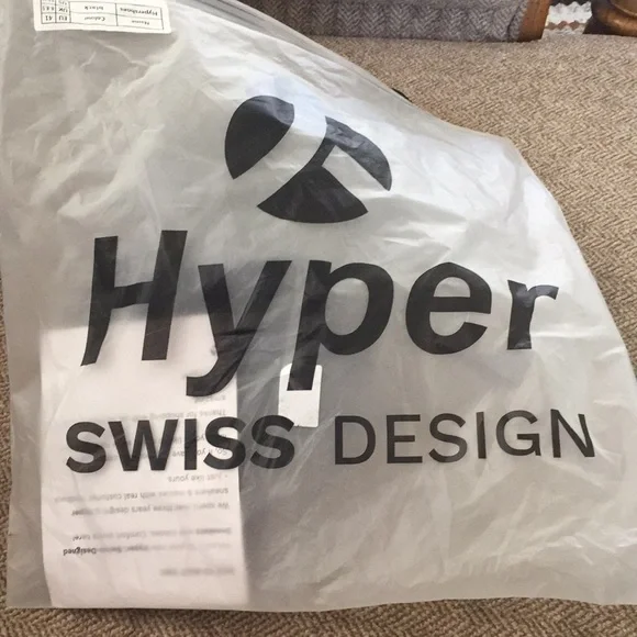 Hyper - Picture 5 of 7